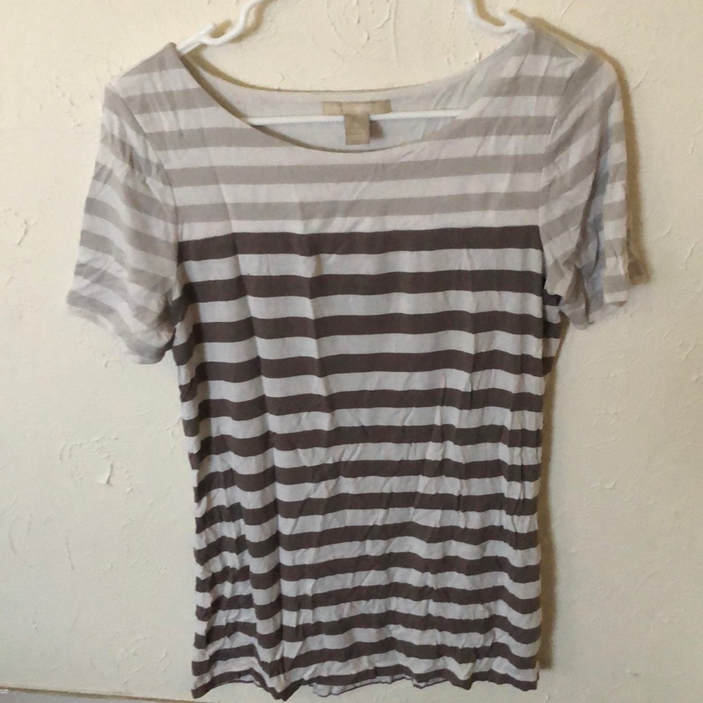 Banana Republic woman shirt, size M, good con.